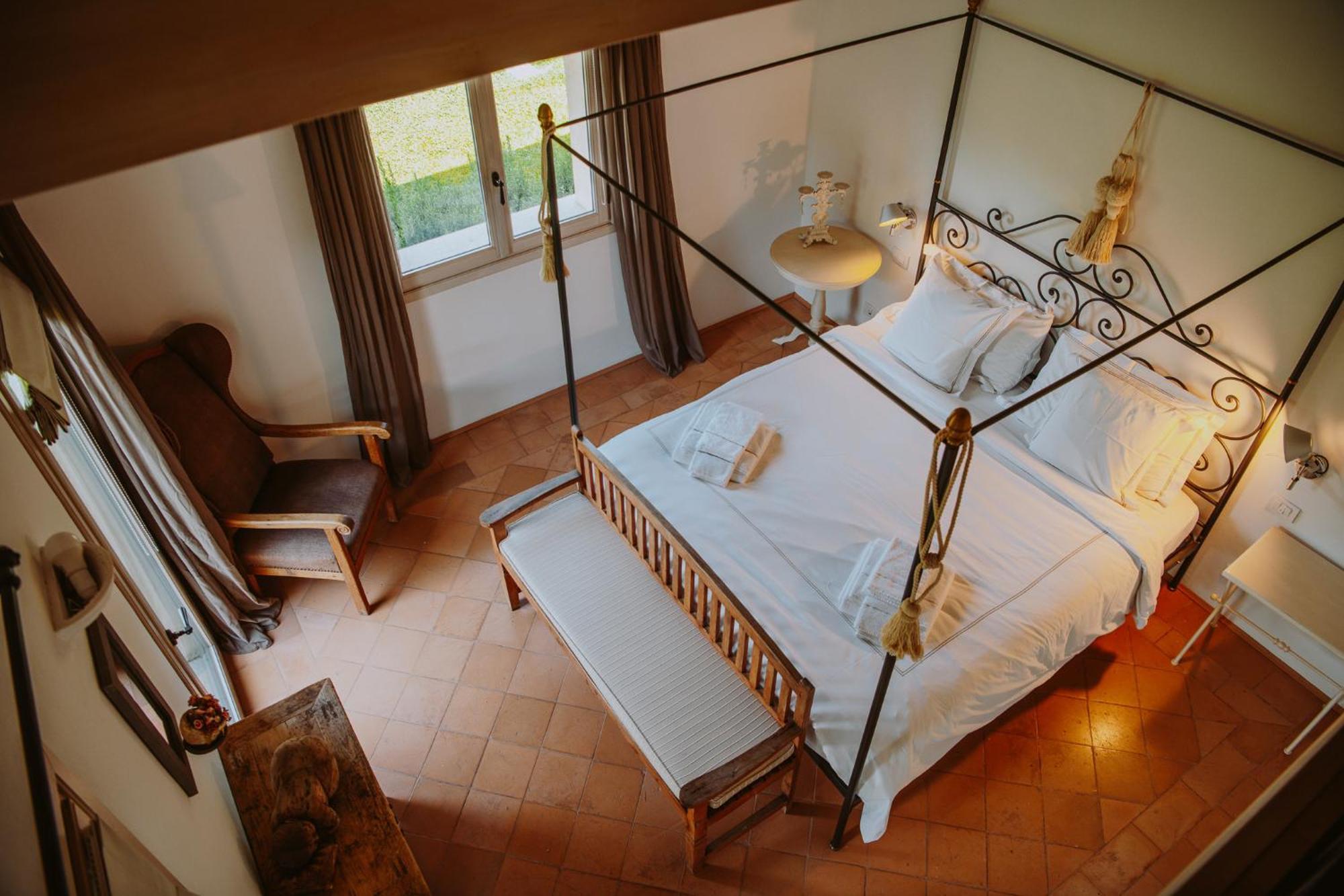 Relais De Charme Le Videlle Guest House Raffa Bagian luar foto