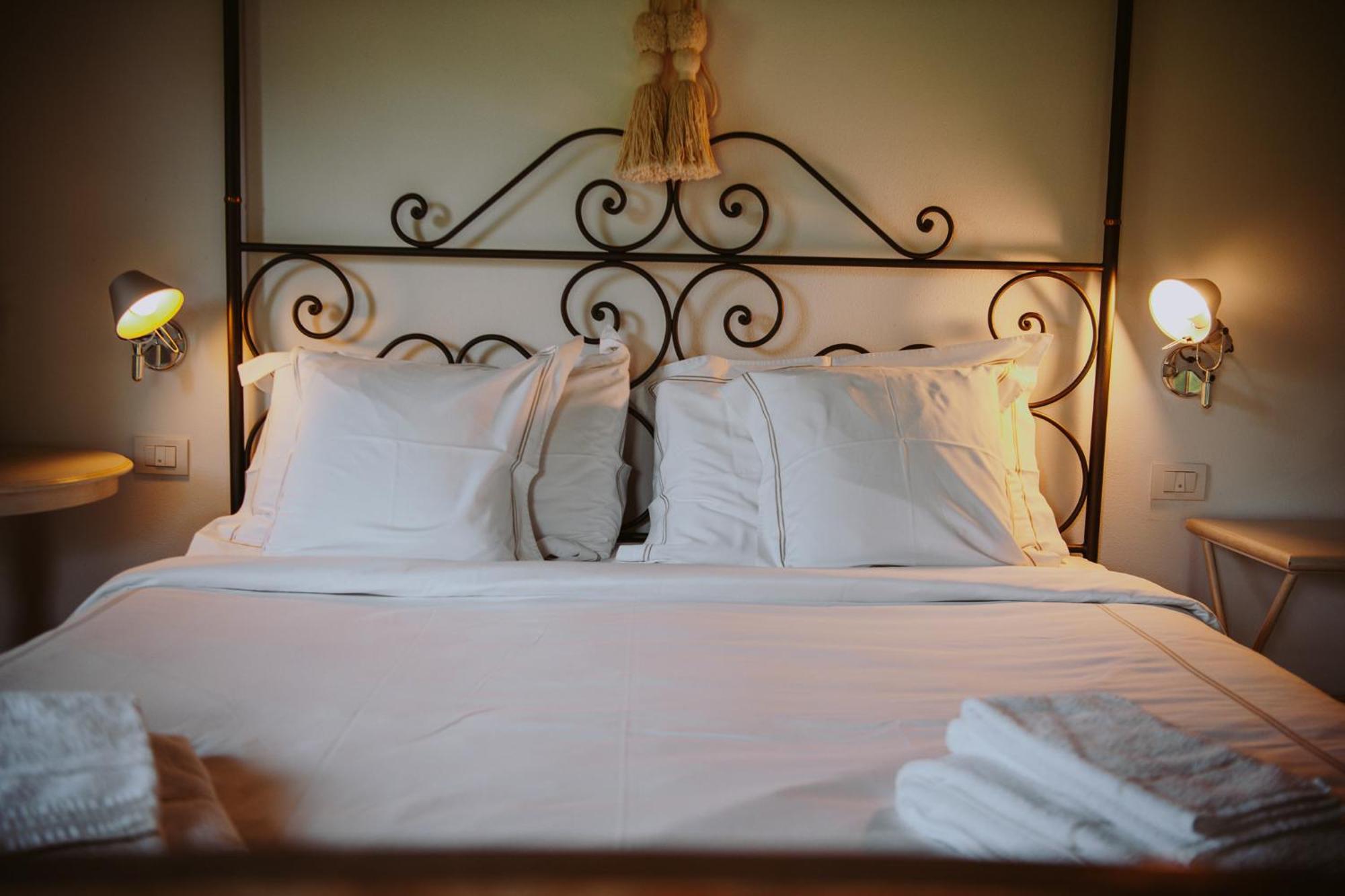 Relais De Charme Le Videlle Guest House Raffa Bagian luar foto